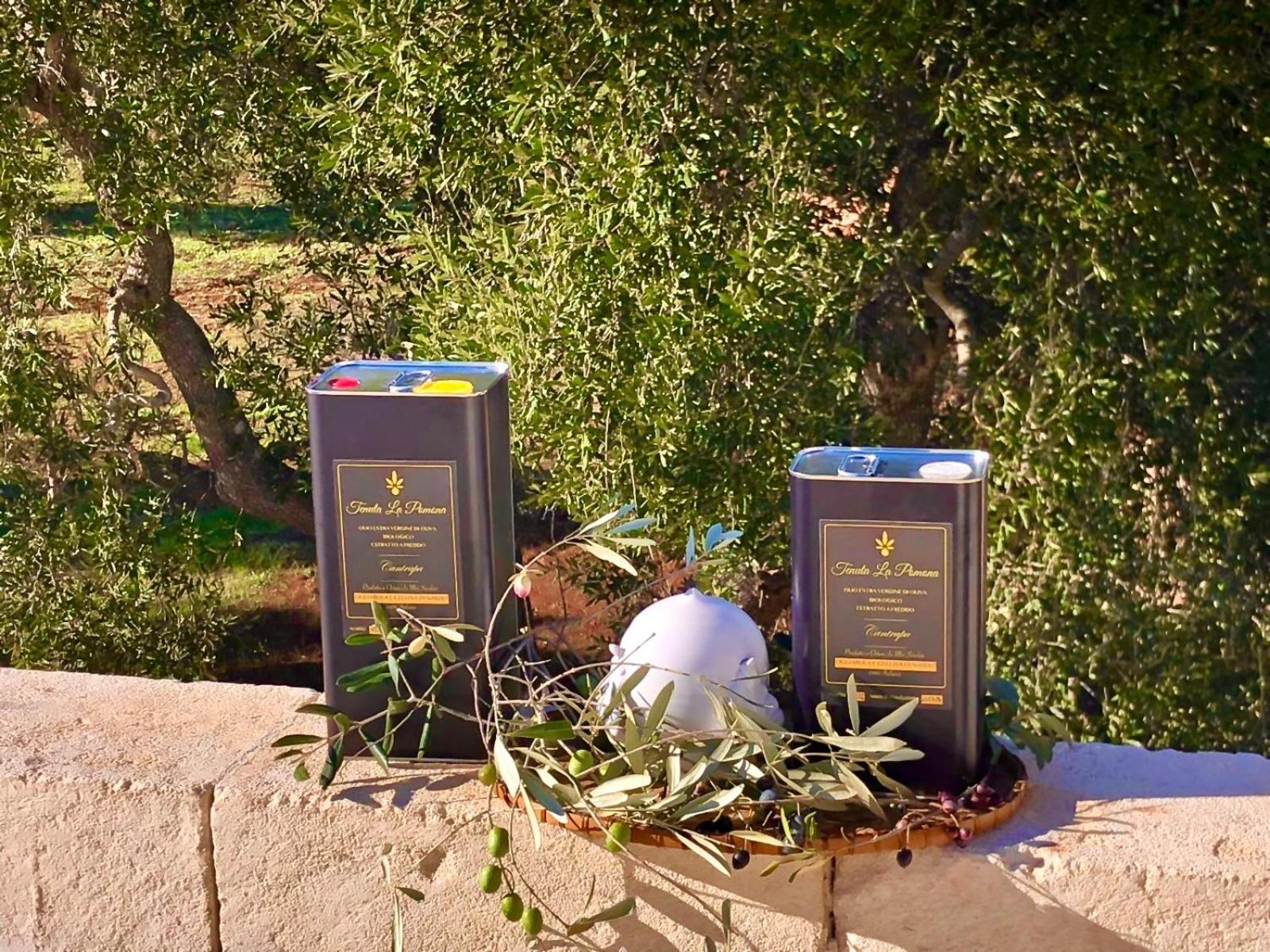 Tenuta La Pomona Ostuni Exterior photo